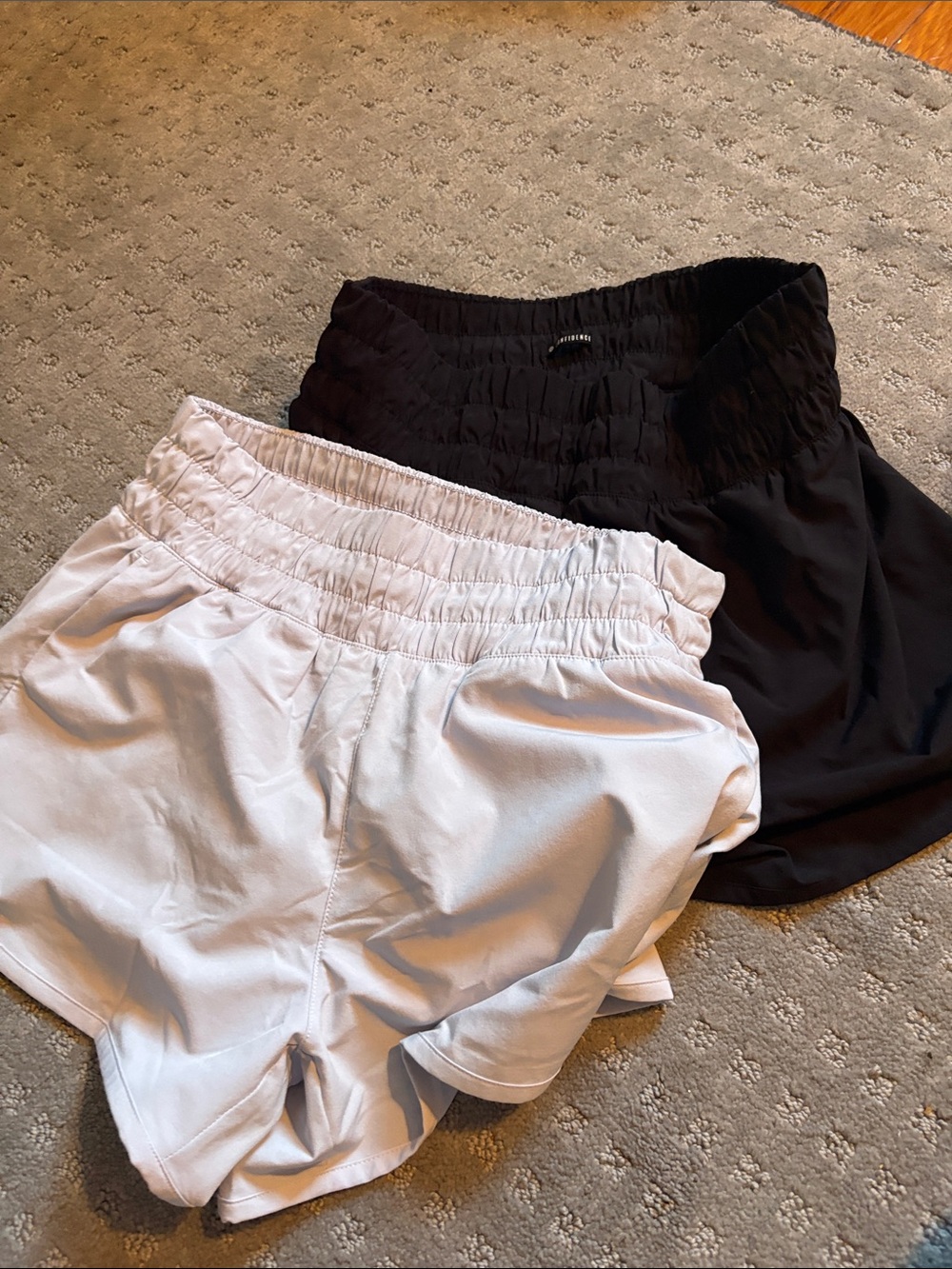 Athleta Girls' Elastic Waist Active Shorts — Black & White